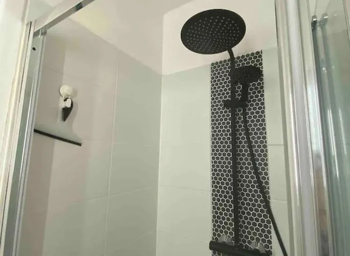 Alojamento de Acomodação e Pequeno-almoço La Petite Marcotte 3*